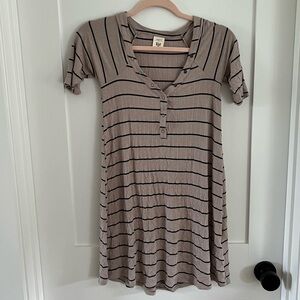 NWOT Billabong tshirt dress